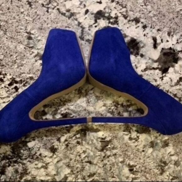 Steve Madden Heels - Picture 3 of 10